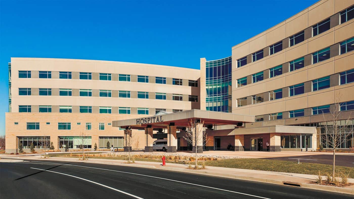 Mayo Clinic Health System - Eau Claire Bed Towers - Exterior View of Both Covered Entrance to Hospital and Towers