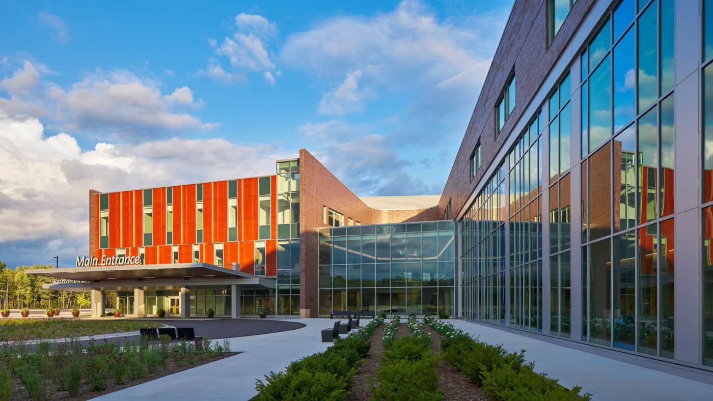 Aurora Medical Center - Bay Area Exterior of Main Entrance with Gardens