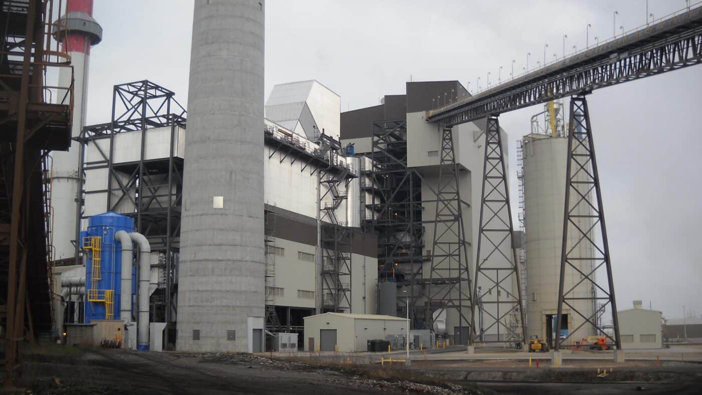 City Utilities of Springfield - Southwest Generating Station Unit 2 - Exterior Elevator and Stack