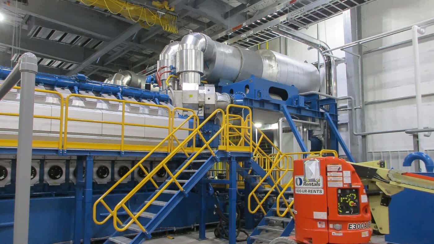 Rochester Public Utilities - Westside Energy Station Interior Energy Station Mezzanine with Equipment Elevated