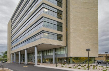 ThedaCare Regional Medical Center - Appleton Tower - Exterior View of Building Entrance, Drive, Parking